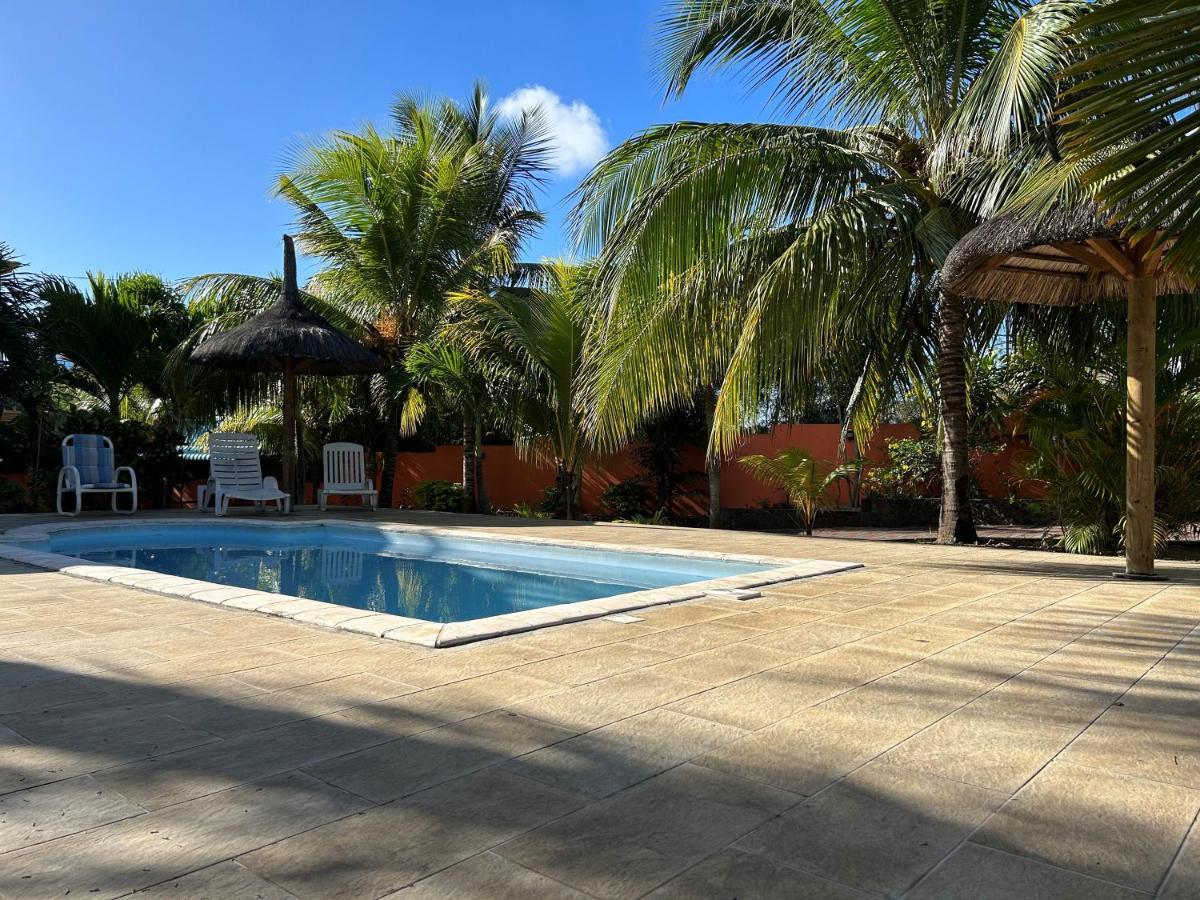 Paradise Hill Grand Baie Bagian luar foto